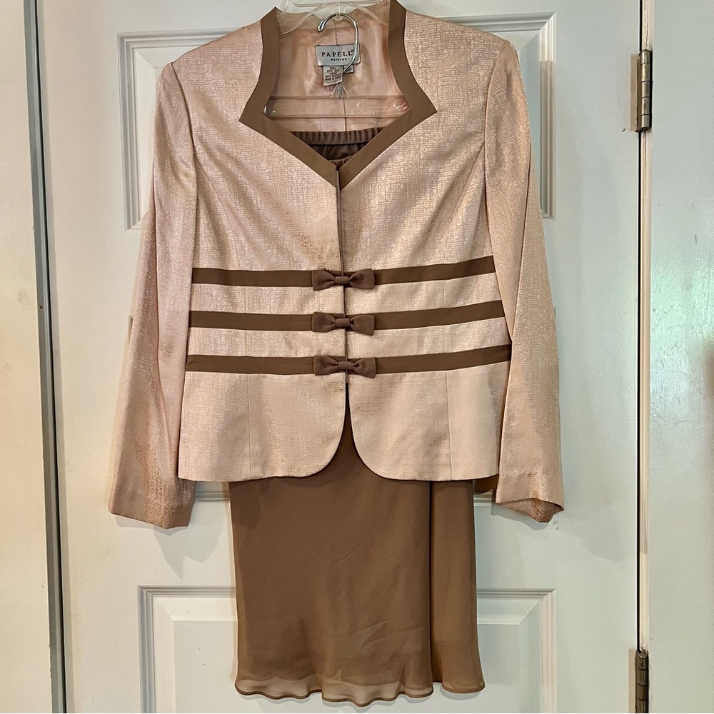 Arianna Pappel 2PC suit Size 10P